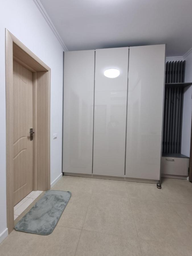 Faleza Nord Apartament De Lux Nou Pe Malul Marii Constanta Exterior photo